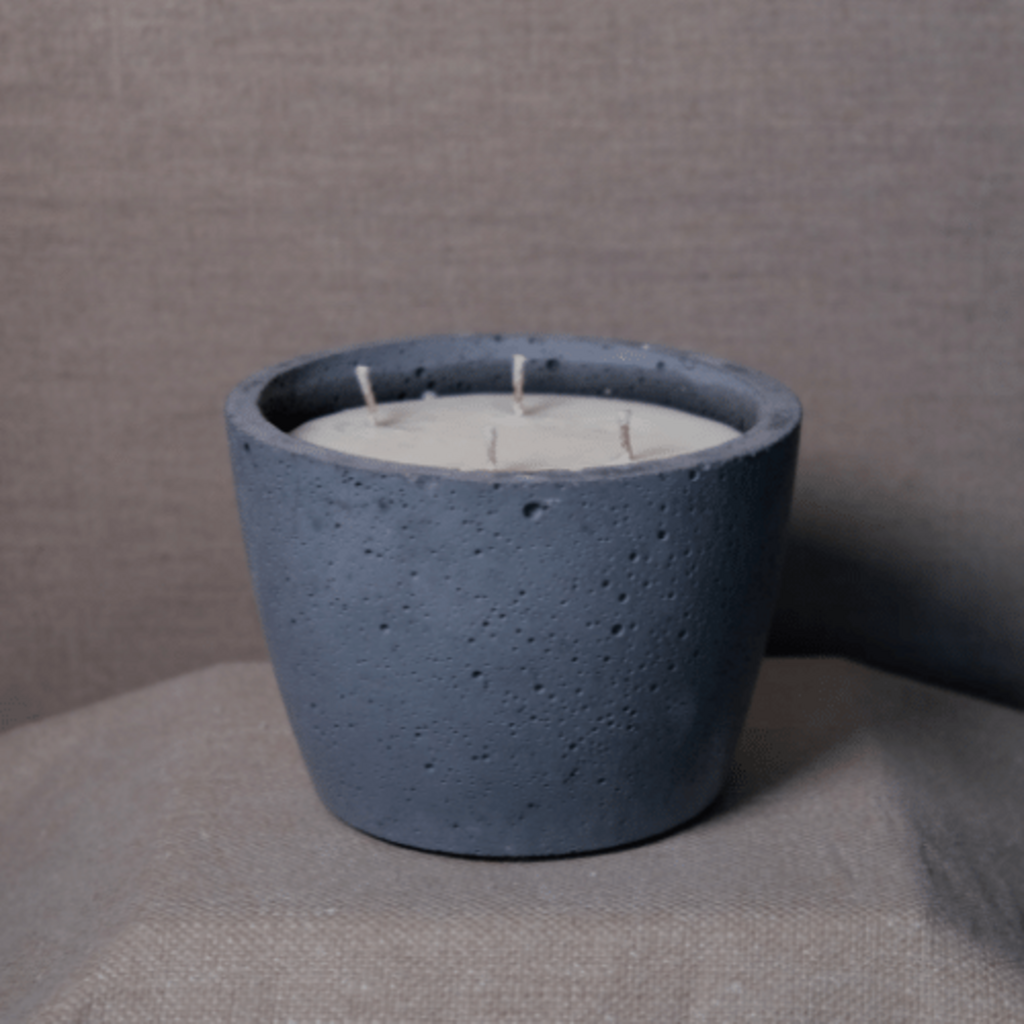 terrae-la-classique-pure-grey-belle-bougie-belge-sans-parfum-ou-parfum-non-toxique-bougie-cire-vegetale-belgique.png
