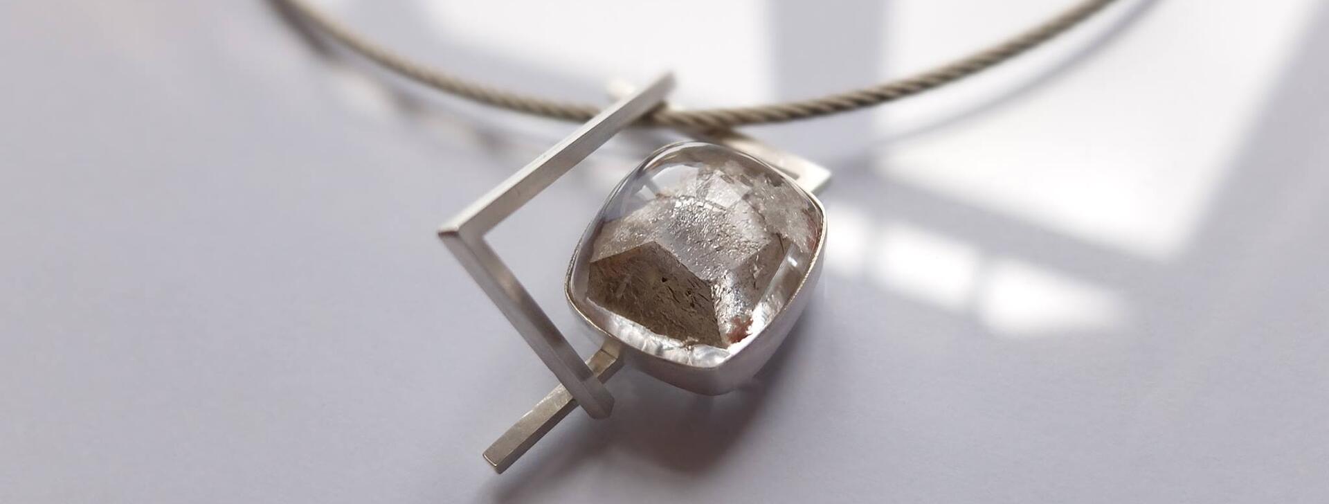 Hade Quaghebeur | contemporary jewellery