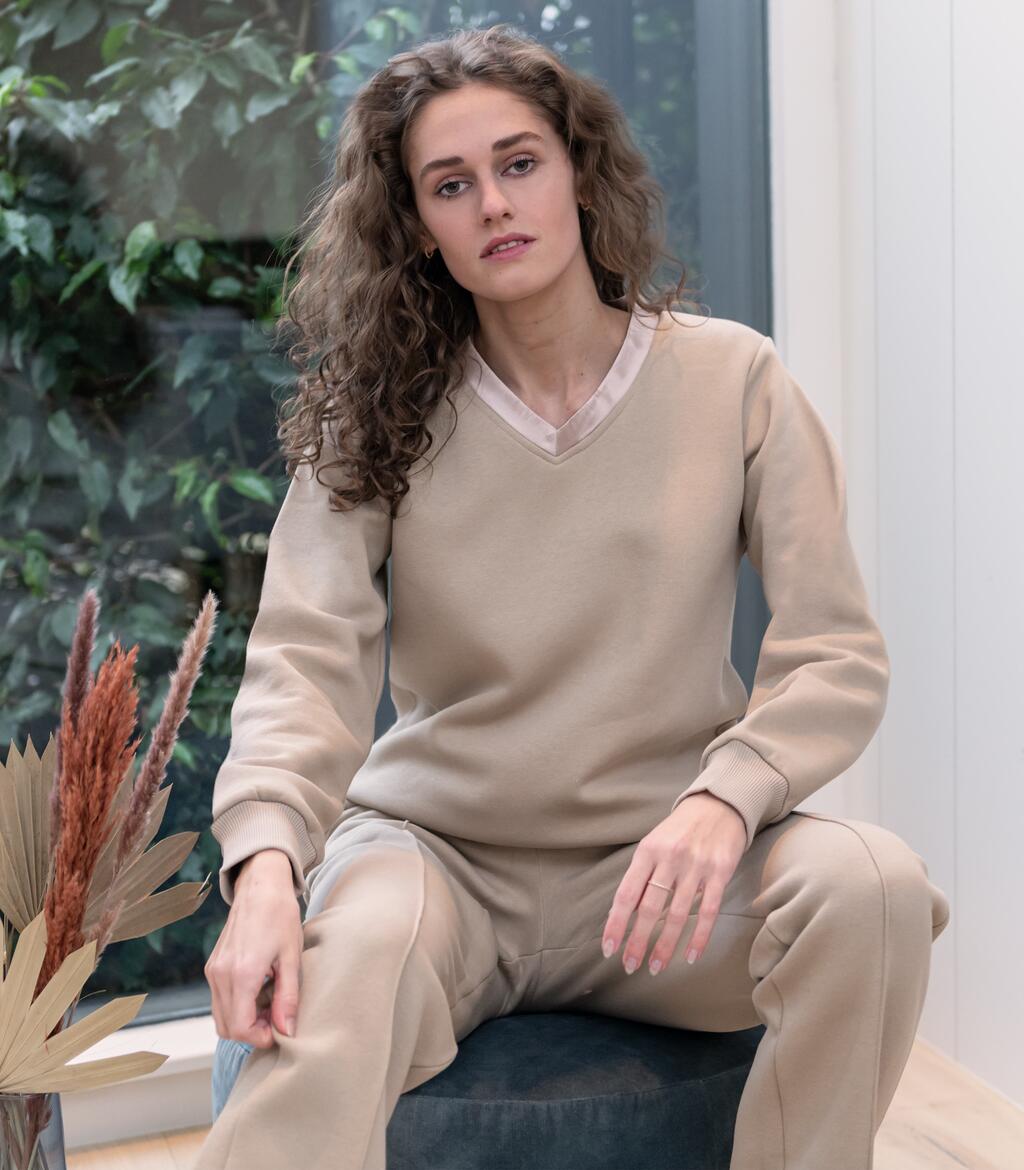 gl-amour-homewear-huispak-v-neck-camel-1.jpg