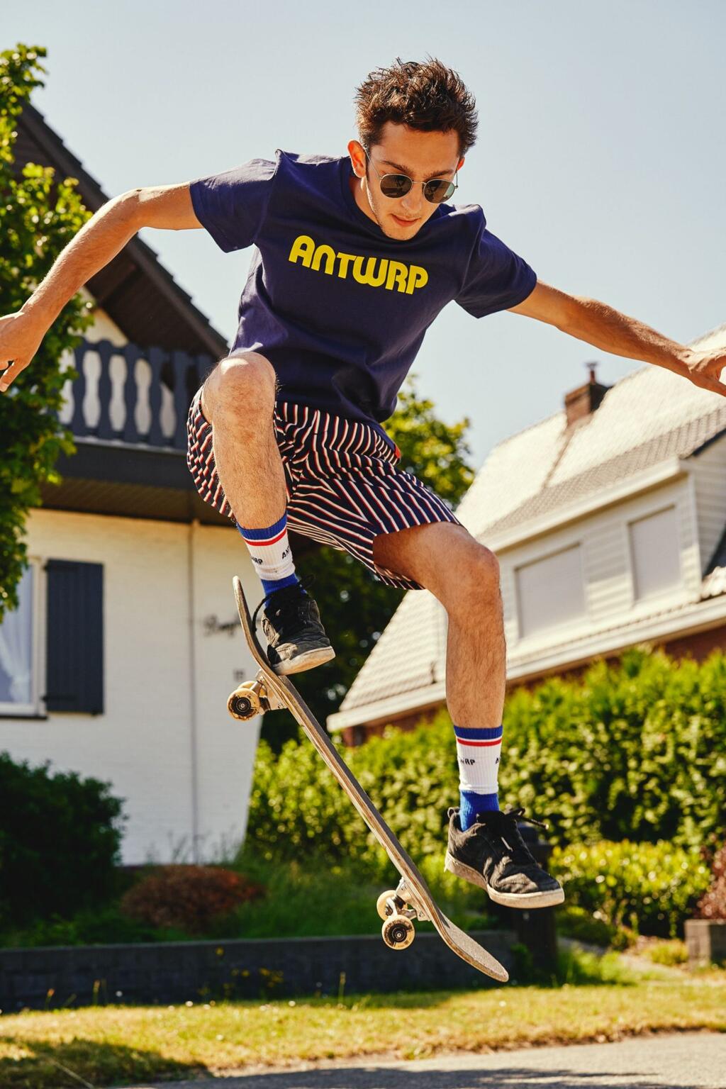 10017_extra3.jpg