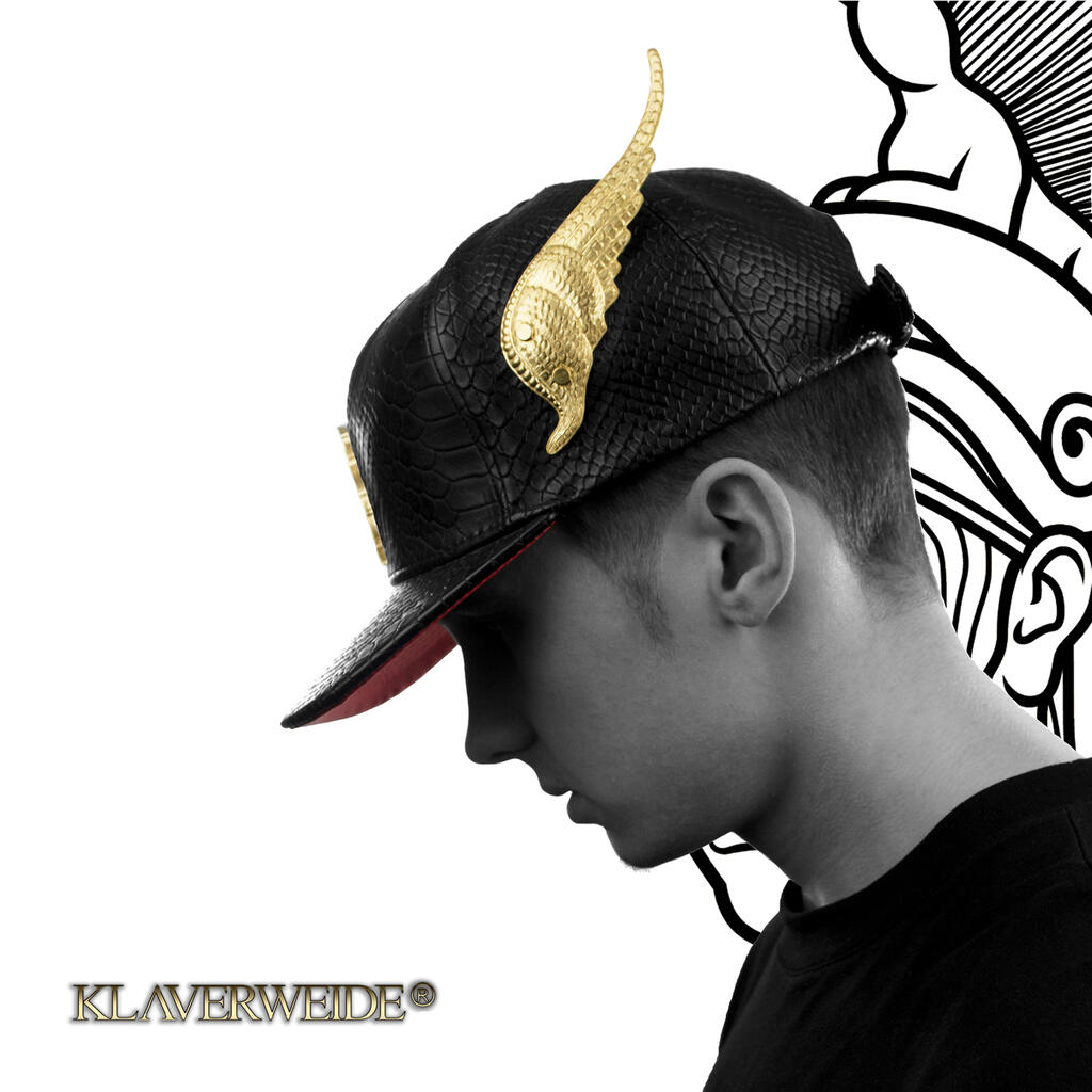 insta-god-edition-right-klaverweide-made-in-belgium-1-jpg-1686144516.jpg