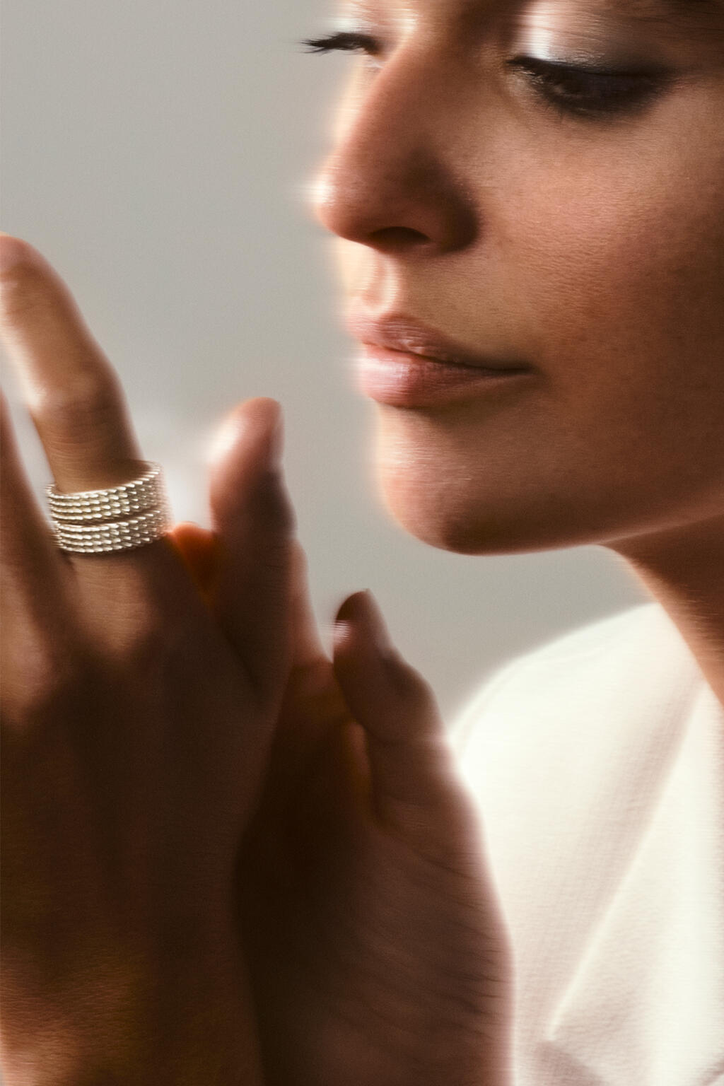 lvdb-kaviar-ring.jpg