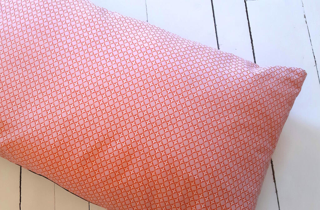 pinkgraphik-gp02-jpg-1599978972.jpg