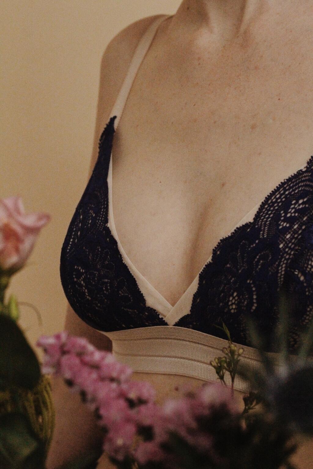 ophelia-lingerie-emma-bra-frotn.jpg