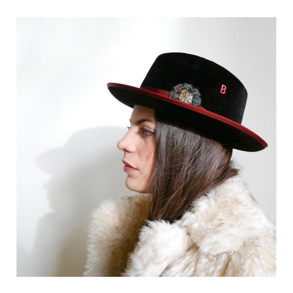sarra-chapeau-rhunes-jpg-1593516005.jpg