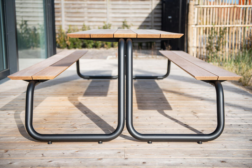 wunder-table-32-jpg-1591774754.jpg