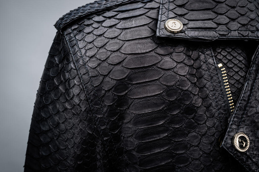 klaverweide-python-biker-jacket-men-3-belgium.jpg