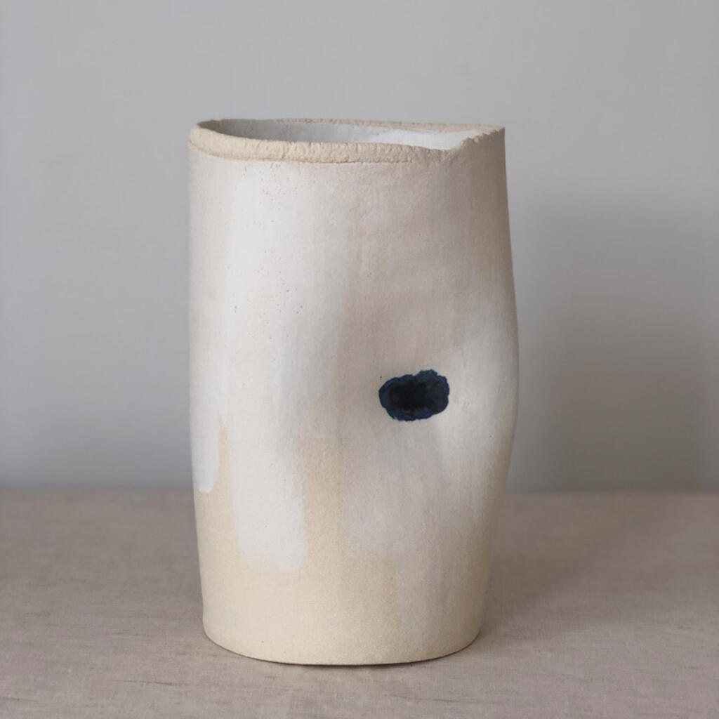 moon-vase-azul-jpg-1591783152.jpg