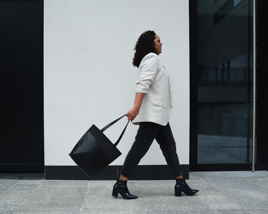 mila-tote-1024x819-png-1634155894.png