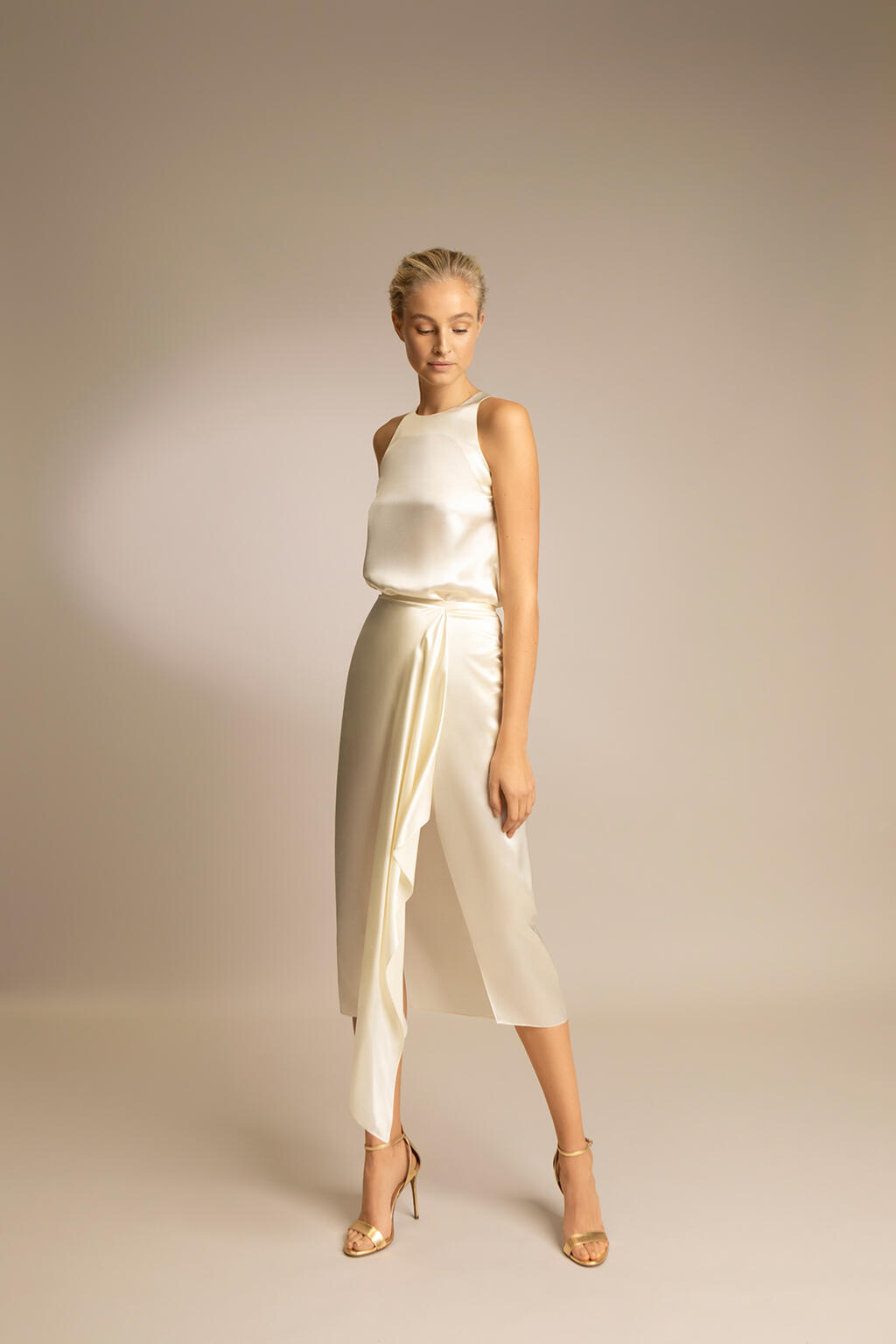 satin-skirt-top-collection-designer-fashion-0-25x.jpg