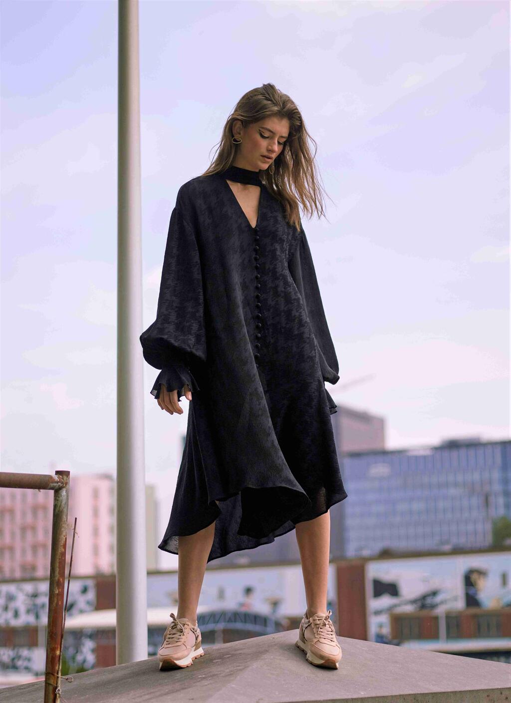 nina-dress-cjaw20d14-1-resize.jpg
