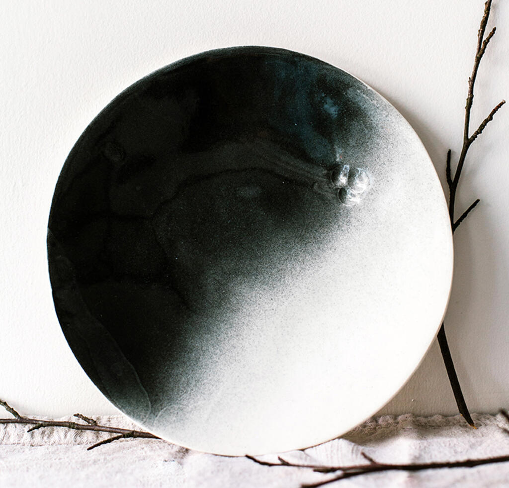 assiette-porcelaine-eclipsis-jpg-1591809255.jpg
